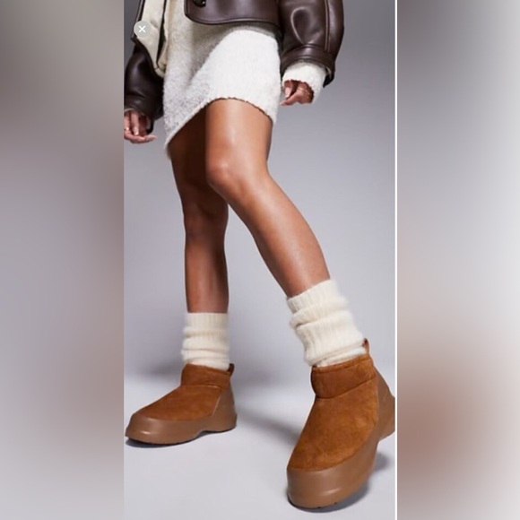 Moon Boot Luna Pull On Brown Suede Boots EU 38, US 7  New - Picture 1 of 12